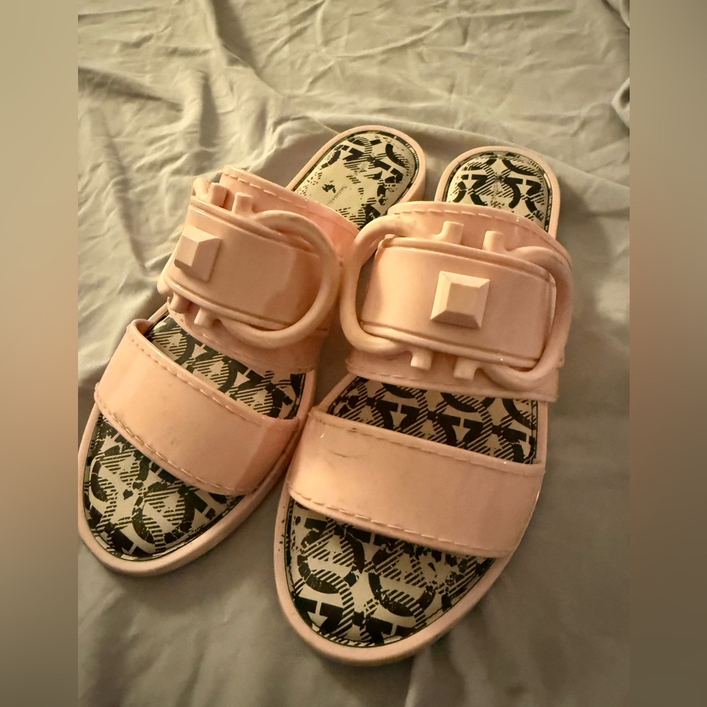 Authentic ferragamo pool slides